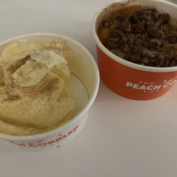Peach Cobbler Factory - Coffee & Tea Near Me - Perrysburg, Ohio