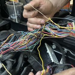 Bayonne Auto Tech - This is the mess BAYONNE AUTO TECH did. I needed a BAYONNE POLICE ESCORT!! This photo shows how they unnecessarily ripped wires apart‼
