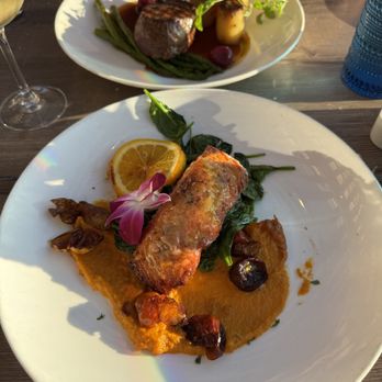 Chandler's Oceanfront Dining - Salmon - New American Near Me - Carlsbad, California