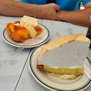 Pie 'n Burger - Peach pie with vanilla ice cream and lemon meringue. - Burgers Near Me - Pasadena, California