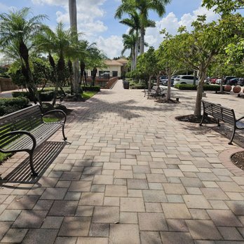 Dear Olivia Bar & Kitchen - Patio in front of restaurant - American Near Me - Parkland, Florida Dear Olivia Bar & Kitchen - Patio in front of restaurant - American Near Me - Parkland, Florida