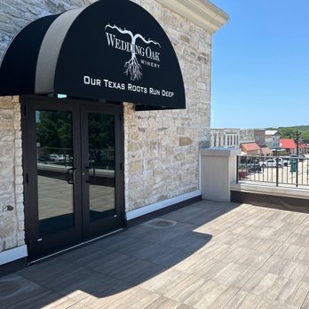 Wedding Oak Winery - the entrance to the winery - Wineries Near Me - Burnet, Texas