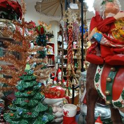 Texas Trails Antiques & Marketplace