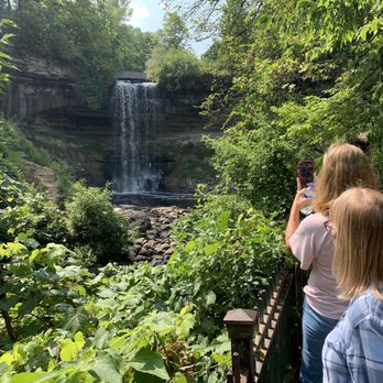 Minnehaha Park - Parks Near Me - Minneapolis, Minnesota Minnehaha Park - Parks Near Me - Minneapolis, Minnesota