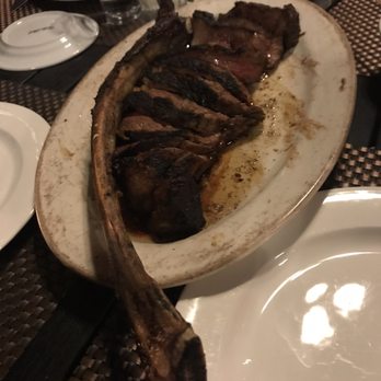 Rails Steakhouse - Steakhouses Near Me - Towaco, New Jersey