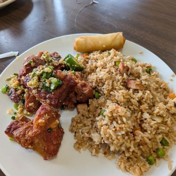 Hawaii City Restaurant - Salt & Pepper Pork Chop on lunch menu - Chinese Near Me - Harvey, Louisiana Hawaii City Restaurant - Salt & Pepper Pork Chop on lunch menu - Chinese Near Me - Harvey, Louisiana