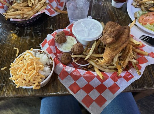 Koppe Bridge Bar & Grill by null