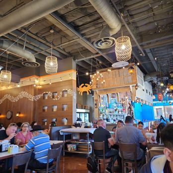 Craving Crab Haus - Cajun/Creole Near Me - Riverside, California