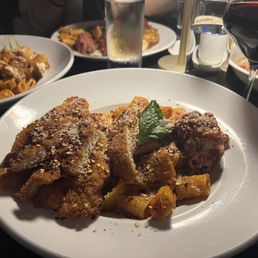 Spicy Rigatoni alla vodka with added chicken cutlet & added red pepper flakes (no it does not come doused like this)
