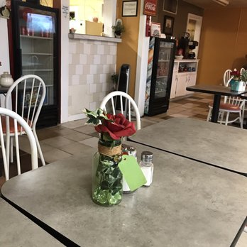 Taqueria Rodriguez - Pic of Dining Area - Mexican Near Me - Sweetwater, Texas Taqueria Rodriguez - Pic of Dining Area - Mexican Near Me - Sweetwater, Texas