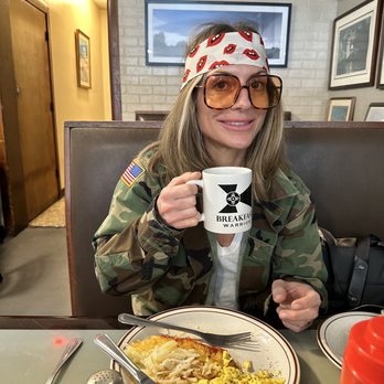 Beacon Restaurant - 2 egg breakfast - Breakfast & Brunch Near Me - Wichita, Kansas
