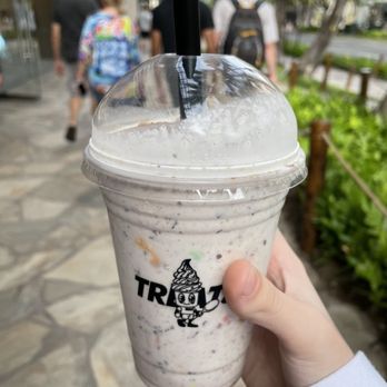KITH Treats - What I got! (Vanilla base, whole milk, Cinnamon Toast Crunch for cereal, Marshmallows, Kit Kat, and m&ms for mix in's. - Ice Cream & Frozen Yogurt Near Me - Honolulu, Hawaii KITH Treats - What I got! (Vanilla base, whole milk, Cinnamon Toast Crunch for cereal, Marshmallows, Kit Kat, and m&ms for mix in's. - Ice Cream & Frozen Yogurt Near Me - Honolulu, Hawaii