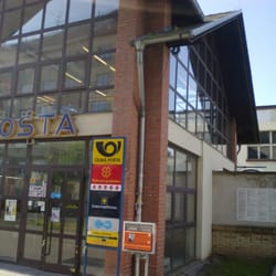 Česká pošta - A ještě vstup z ulice Jateční.