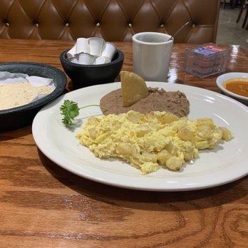 Danny's Restaurant - A simple nicely priced breakfast, Tejano/Laredo style. - Mexican Near Me - Laredo, Texas Danny's Restaurant - A simple nicely priced breakfast, Tejano/Laredo style. - Mexican Near Me - Laredo, Texas