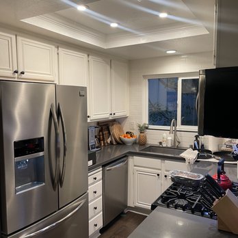 Pure Renovations Socal - Kitchen. Tile, recessed lighting, paint, backsplash, appliances, etc. - General Contractors Near Me Pure Renovations Socal - Kitchen. Tile, recessed lighting, paint, backsplash, appliances, etc. - General Contractors Near Me