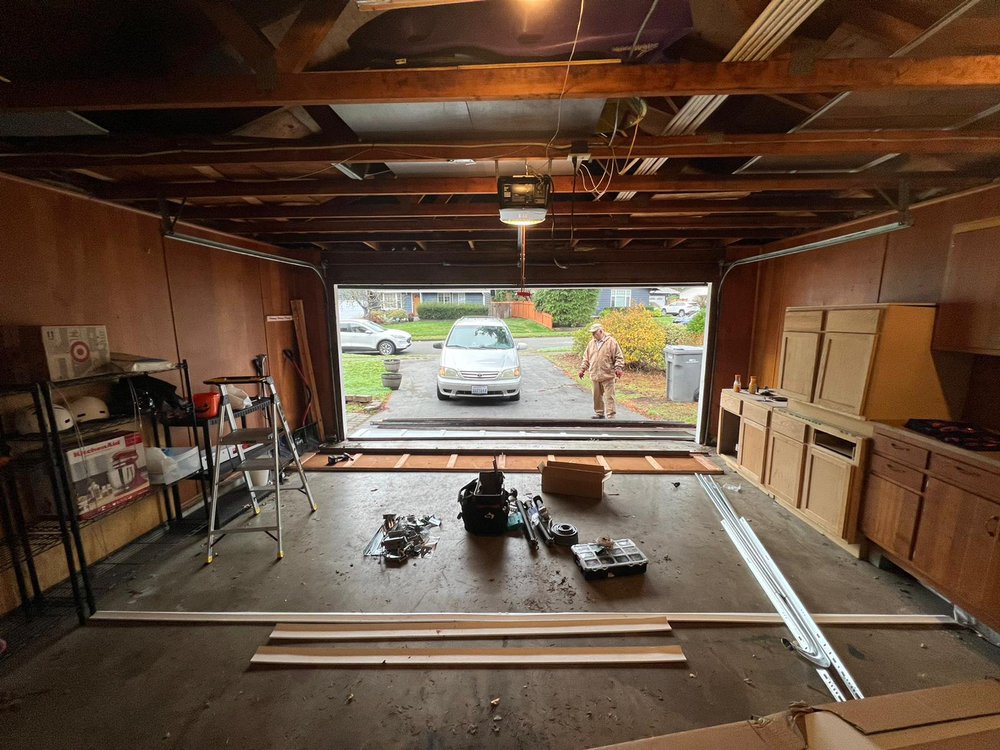 CO Garage Doors - Garage Door Contractor in Tukwila, WA