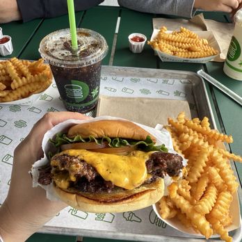Shake Shack Redlands - Burgers Near Me - Redlands, California Shake Shack Redlands - Burgers Near Me - Redlands, California