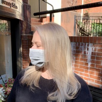 Viselli Salon - Blonde highlights with Jackie - Hair Salons Near Me - Boston, Massachusetts