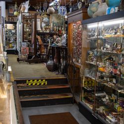 Long Beach Antique Mall Il - A small bit of what's crammed in this warehouse.