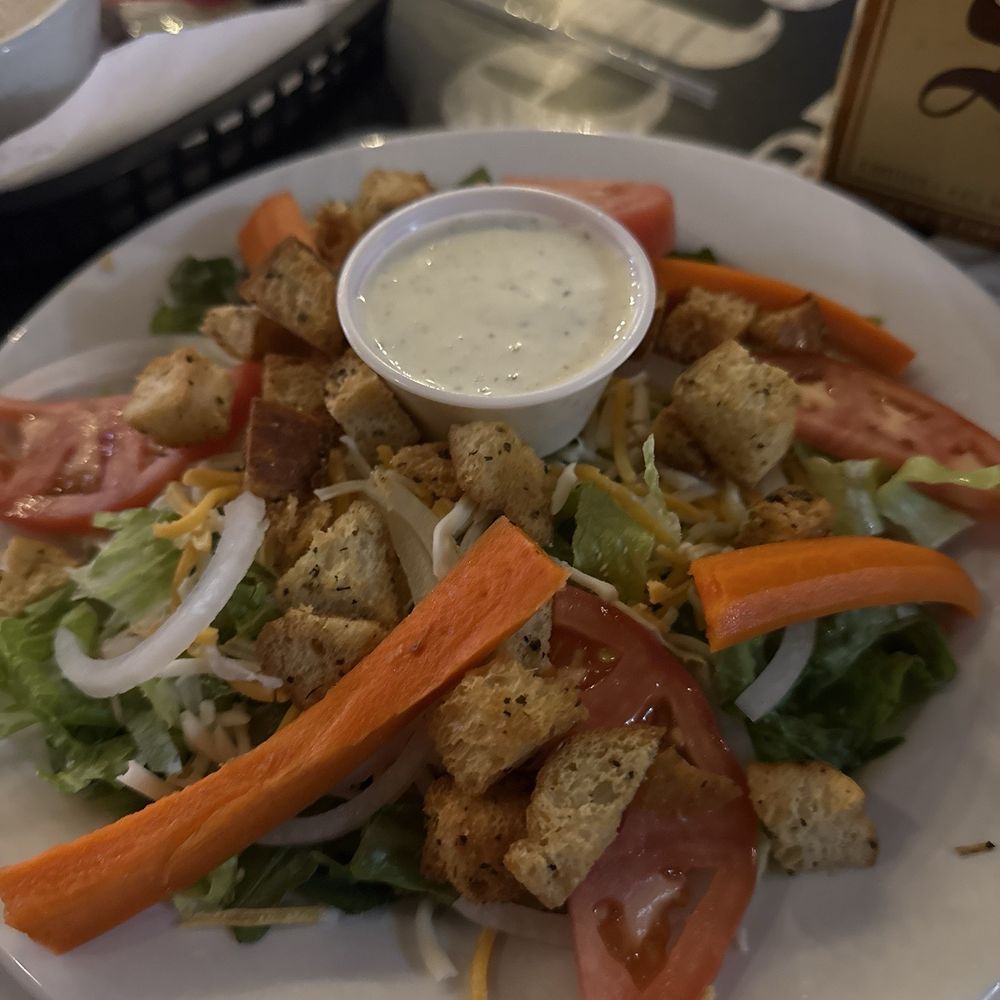 Sixth Street Dive - Garden salad! Not typical bar food - Tex-Mex Near Me - Lafayette, Indiana Sixth Street Dive - Garden salad! Not typical bar food - Tex-Mex Near Me - Lafayette, Indiana