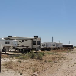 Roadrunner Trailer Park - Motor Home parking