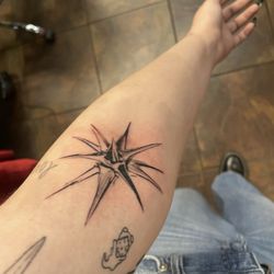 Big Deluxe Tattoo