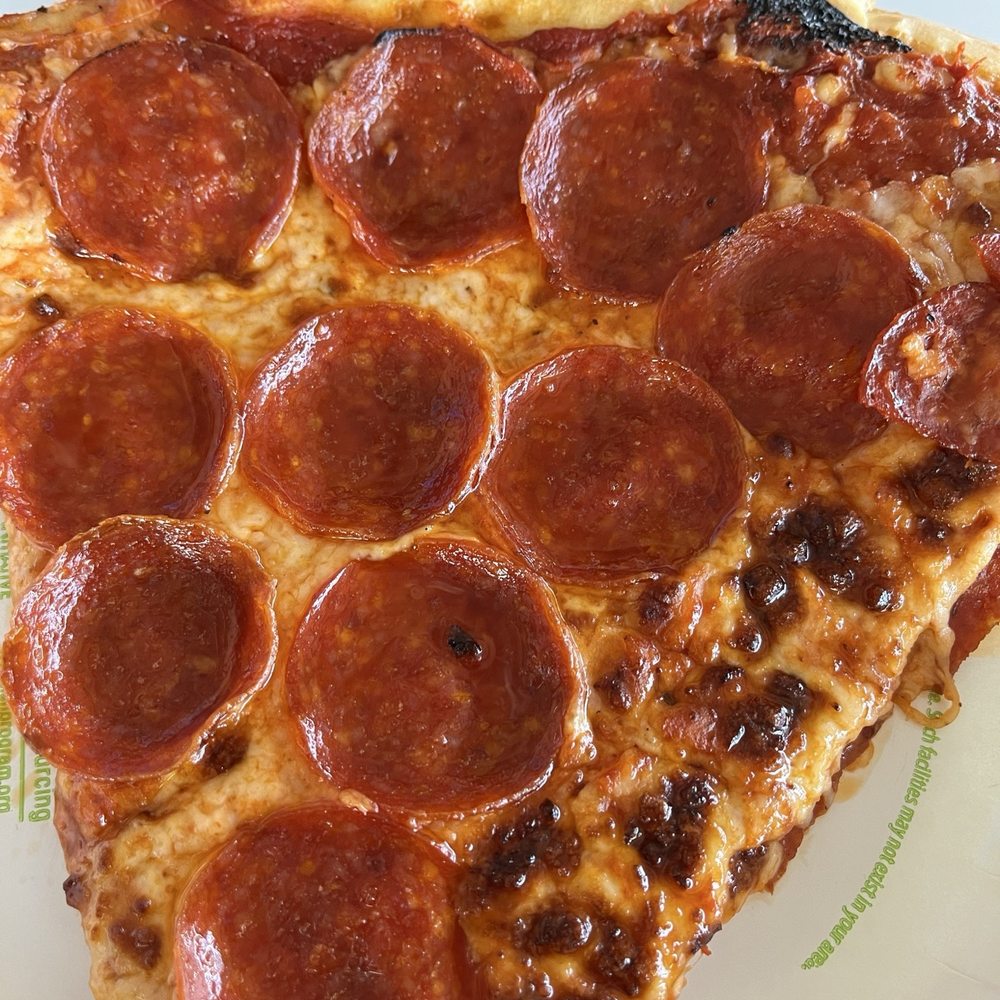 Pepperoni pizza Pepperoni pizza