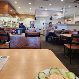 Not busy resturant but still could not get any service. Not busy resturant but still could not get any service.