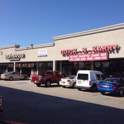Quick N Karry #2 - This is what it looks like from the outside being that nobody can find it on yelp!!! They'd have 10x many customers...