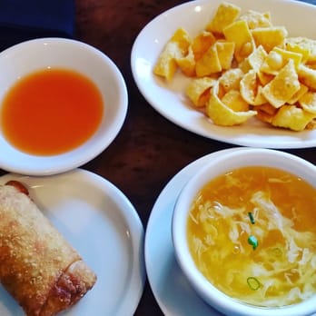 Eating Time - Egg drop soup & Egg roll - Asian Fusion Near Me - Birmingham, Alabama