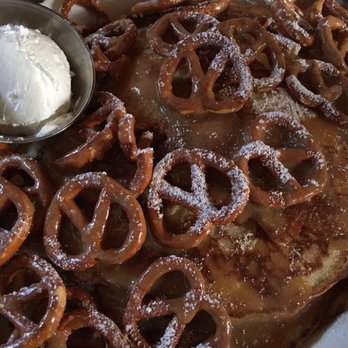 Tavern - Pretzel Pancakes - New American Near Me - Nashville, Tennessee