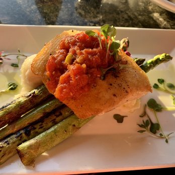 Wise Villa Winery - Halibut special with grilled asparagus and potatoes - Wine Tasting Room Near Me - Lincoln, California