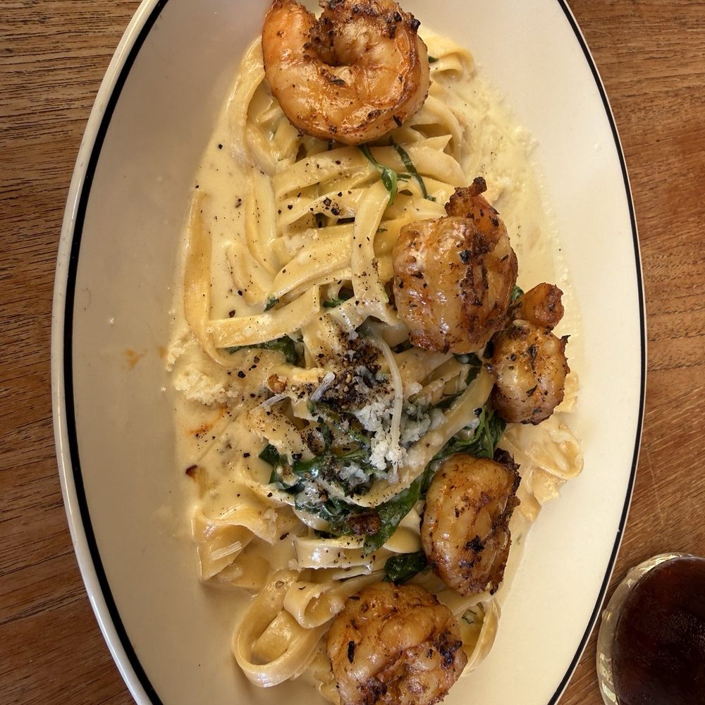 Laurel Grill - Lemon pasta with Cajun shrimp - American Near Me - Culver City, California Laurel Grill - Lemon pasta with Cajun shrimp - American Near Me - Culver City, California