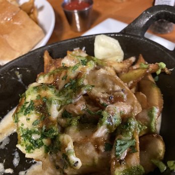 Main Street Bourbon Room - Pesto Fries - Bars Near Me - Green Bay, Wisconsin