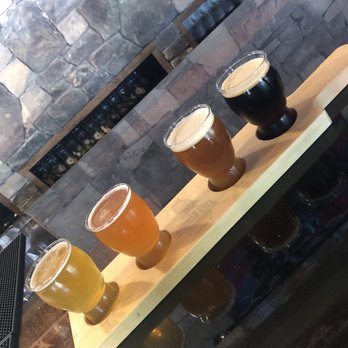 Horned Owl Brewing - Beer flight - Breweries Near Me - Kennesaw, Georgia Horned Owl Brewing - Beer flight - Breweries Near Me - Kennesaw, Georgia