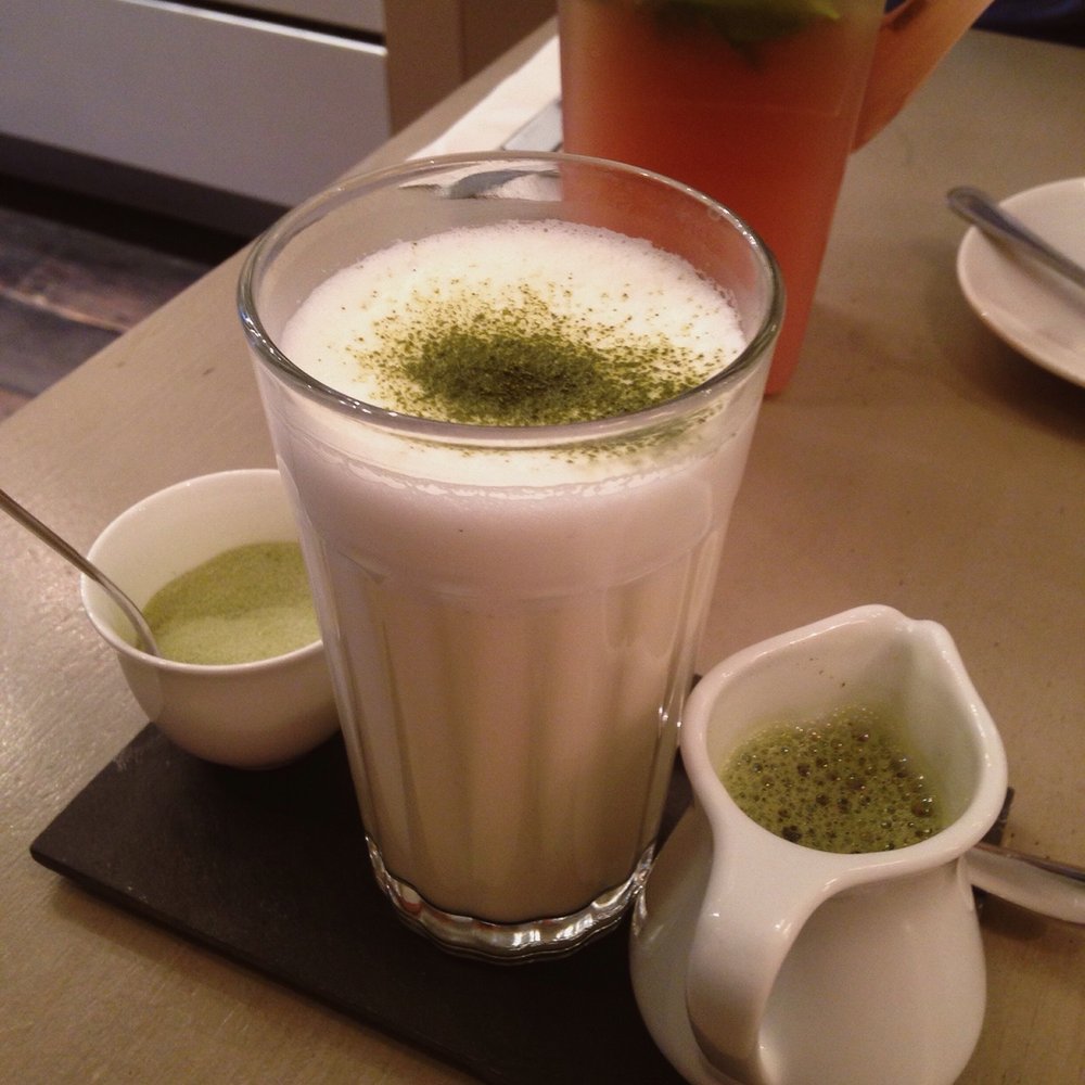 L'eto Caffe - Matcha latte- get this! - Cafes Near Me - London, XGL
