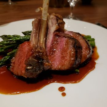 TOCA - Grilled lamb (medium rare) with asparagus and spinach - Italian Near Me - Toronto, Ontario TOCA - Grilled lamb (medium rare) with asparagus and spinach - Italian Near Me - Toronto, Ontario