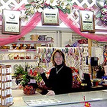 Towne Florist - Towne Florist logo - Florists Near Me - Leonardtown, Maryland