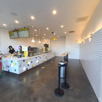 Somisomi - No seating inside, just a skinny stand up bar - Ice Cream & Frozen Yogurt Near Me - Irvine, California Somisomi - No seating inside, just a skinny stand up bar - Ice Cream & Frozen Yogurt Near Me - Irvine, California