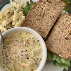 Veronica's Coffee House - Clam chowder, ham and Swiss sammy, cold pasta. Oh and I had chai. ALL of my order was UHMAZING, delicious! I will be back!