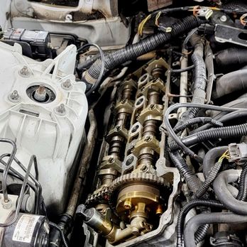 Raj Auto Tech - 2004 Jaguar XJ8 Valve Cover Gasket Replacement - Auto Repair Near Me
