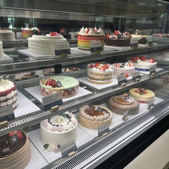 Paris Baguette - Beautiful assortment of cakes! - Bakeries Near Me - Overland Park, Kansas Paris Baguette - Beautiful assortment of cakes! - Bakeries Near Me - Overland Park, Kansas