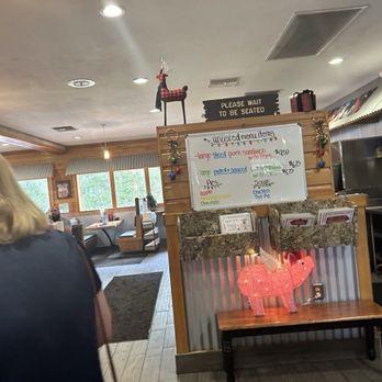 Bar-B-Q Bill's - Specials - Barbeque Near Me - Chiefland, Florida Bar-B-Q Bill's - Specials - Barbeque Near Me - Chiefland, Florida
