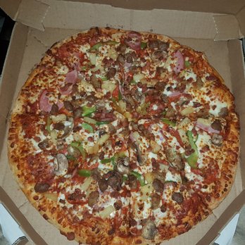 Domino's Pizza - Deluxe with some customized toppings. :) - Pizza Near Me - Brampton, Ontario Domino's Pizza - Deluxe with some customized toppings. :) - Pizza Near Me - Brampton, Ontario