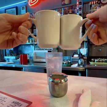 Ernie's Cafe & Steak House - American Near Me - Columbia, Missouri