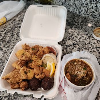 The Workshop - Mux seafood platter x jambalaya - Cajun/Creole Near Me - Benicia, California