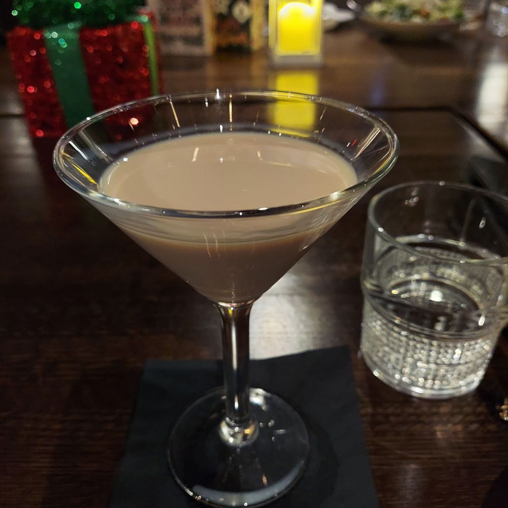 Mio Modo - Chocolate Martini - Italian Near Me - St. Charles, Illinois Mio Modo - Chocolate Martini - Italian Near Me - St. Charles, Illinois