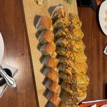 Jino Sushi - Sushi rolls - Sushi Bars Near Me - Dallastown, Pennsylvania