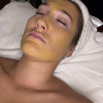 Esthetics by Emma - Eminence turmeric energizing treatment for a brighter completion, even skin tone, and smooth texture - Estheticians Near Me Esthetics by Emma - Eminence turmeric energizing treatment for a brighter completion, even skin tone, and smooth texture - Estheticians Near Me