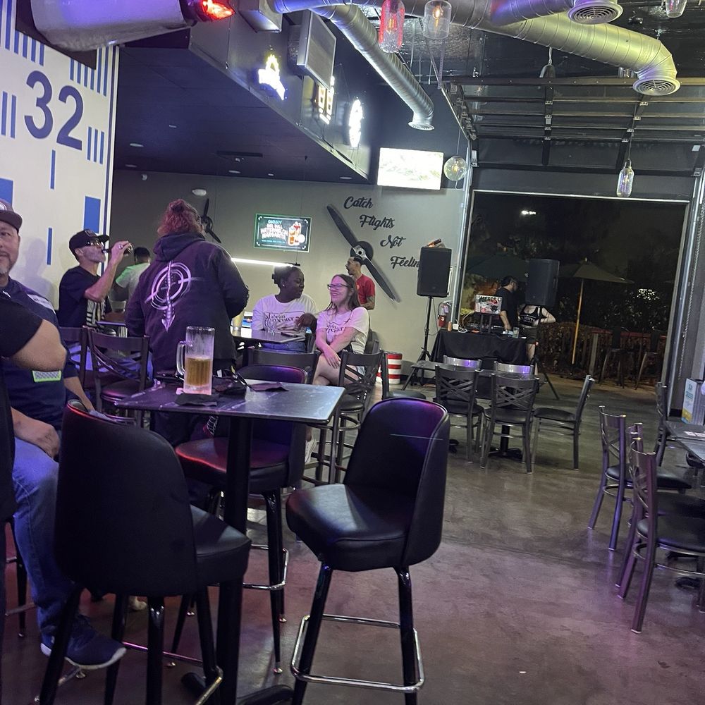 Flights Bar & Eats - Pizza Near Me - Riverside, California Flights Bar & Eats - Pizza Near Me - Riverside, California